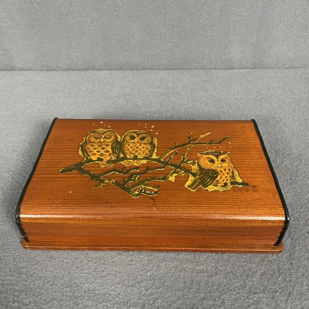 Vintage Wood Box Owl Illustrated Decoupage w/ Yellow White Interior - Picture 3 of 12
